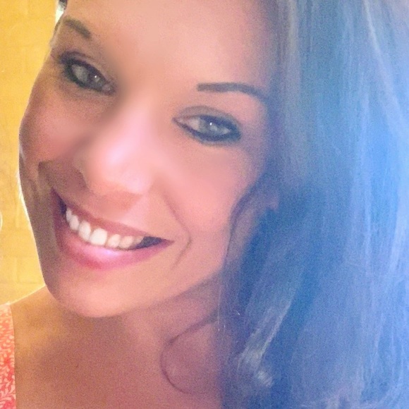 Meet your Posher, Karli - Picture 9 of 13